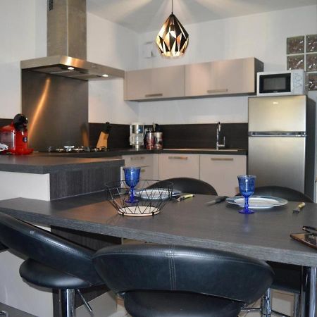 Appartement 3 Pieces A Saint-Cyprien : 6 Couchages, Piscine, Terrasse, Parking Et Wifi - Fr-1-225D-68 Exterior photo